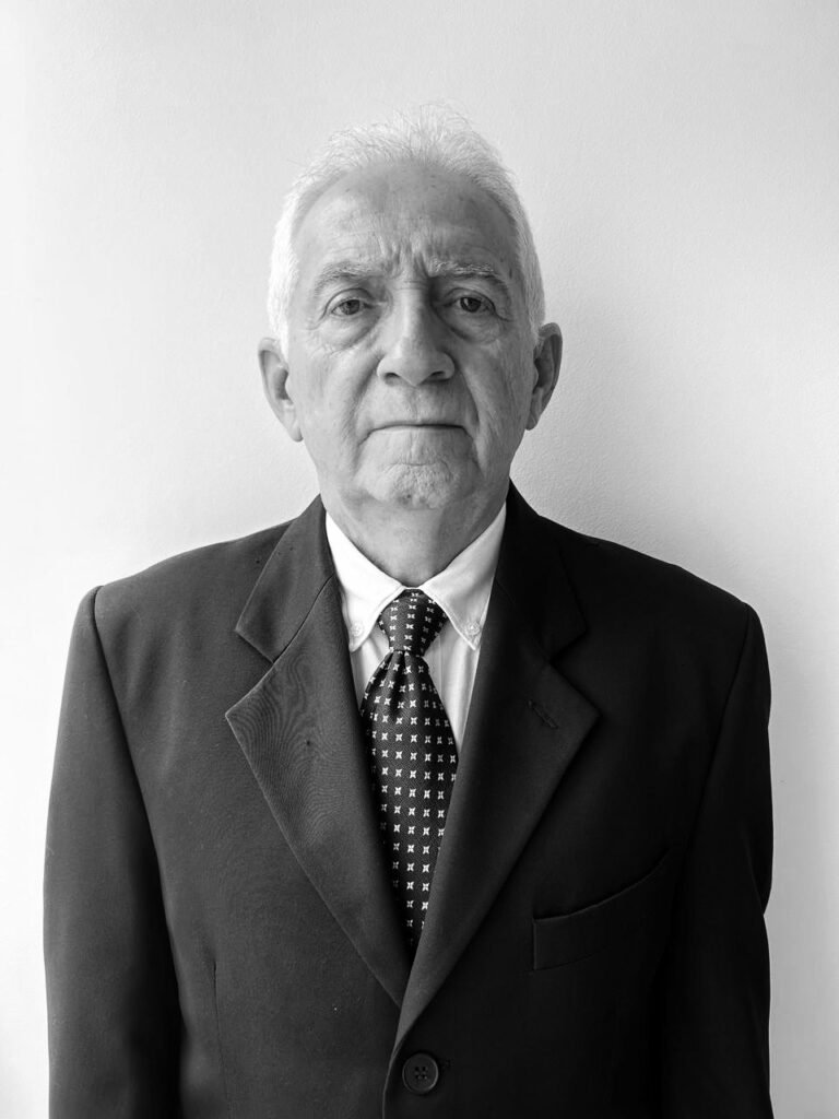 Dr. Valdenor de Lima Morais